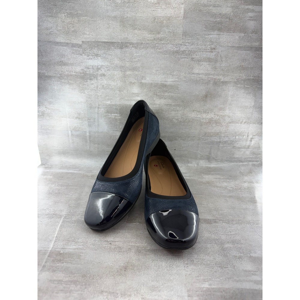 Clarks Unstructured Navy Blue Leather Patent Cap Toe Ballet Flats Women Sz 8M